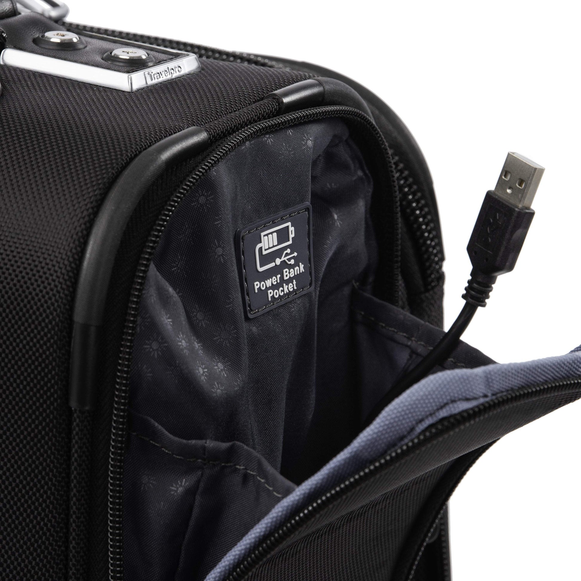 Travelpro Luggage Travelpro Platinum Elite International Expandable Carry-On Spinner Luggage